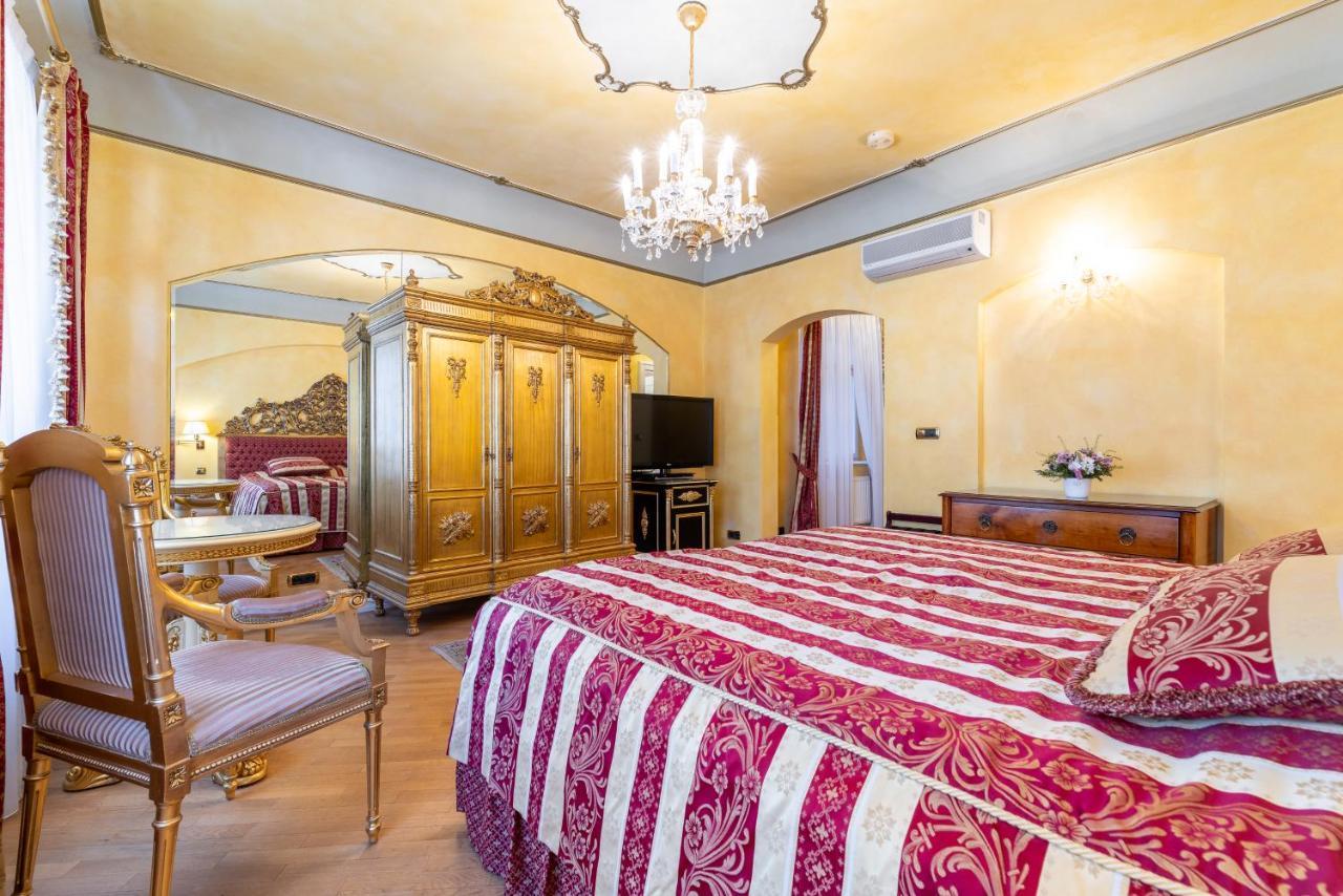 Nosticova Apartments Prague Luaran gambar