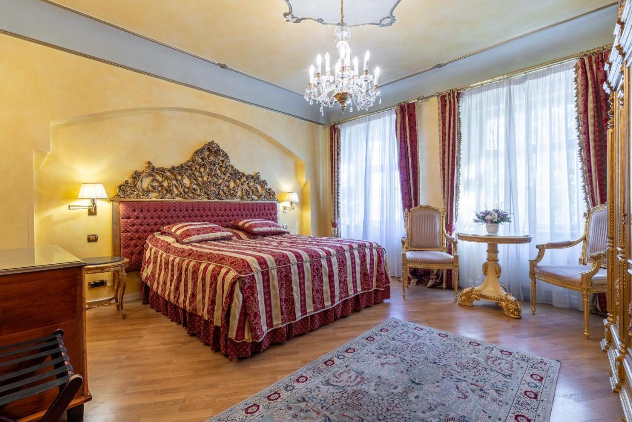 Nosticova Apartments Prague Luaran gambar