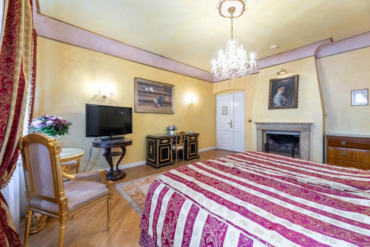 Nosticova Apartments Prague Luaran gambar