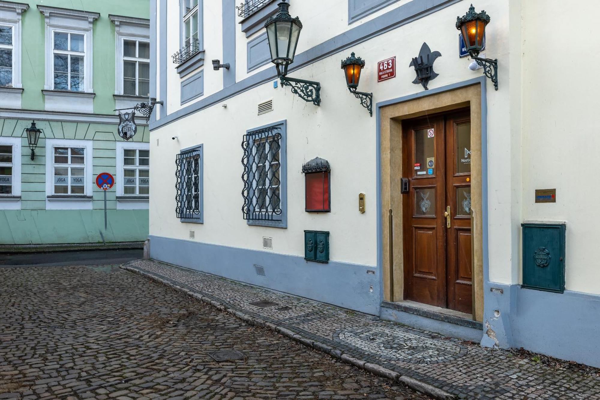 Nosticova Apartments Prague Luaran gambar