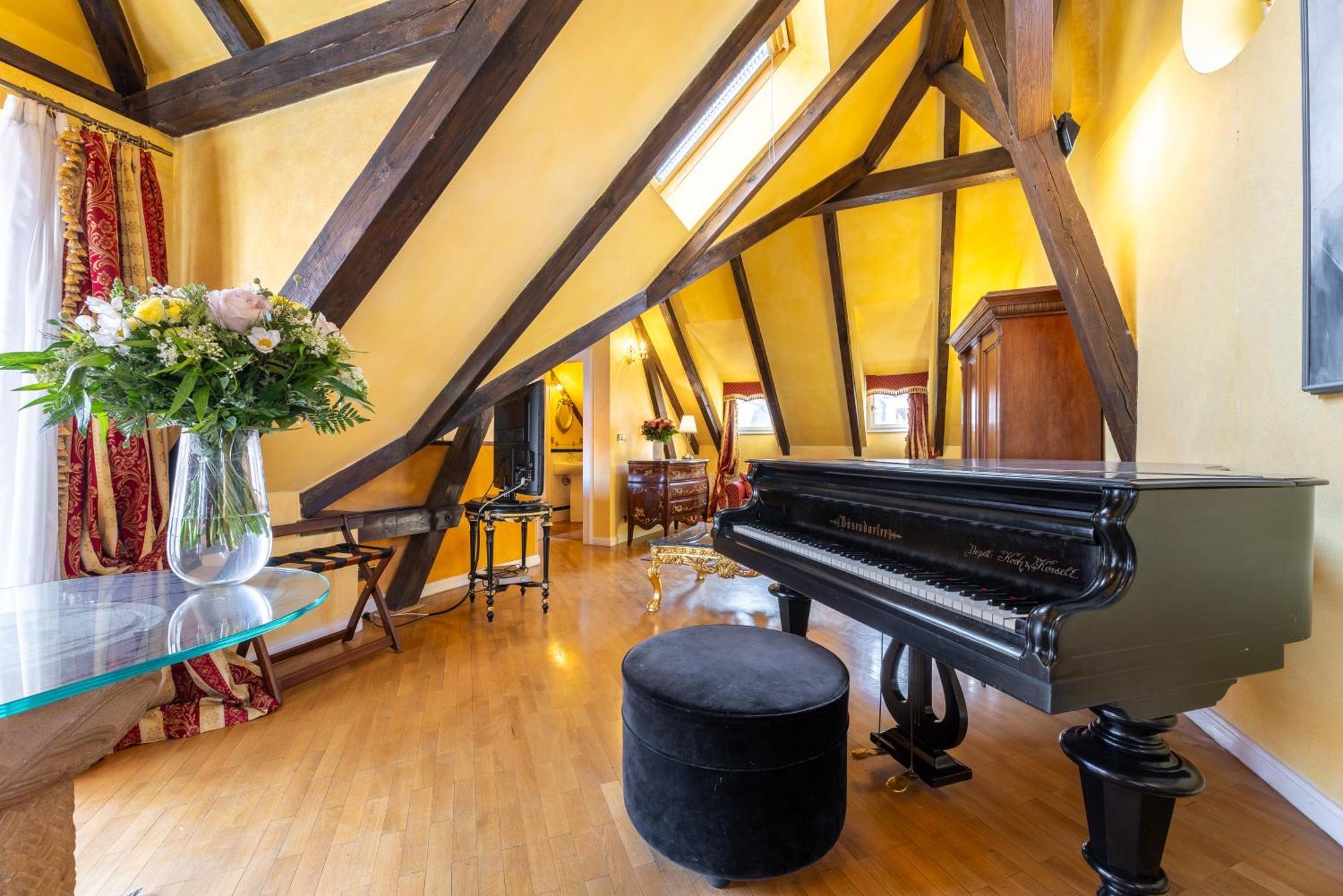 Nosticova Apartments Prague Luaran gambar