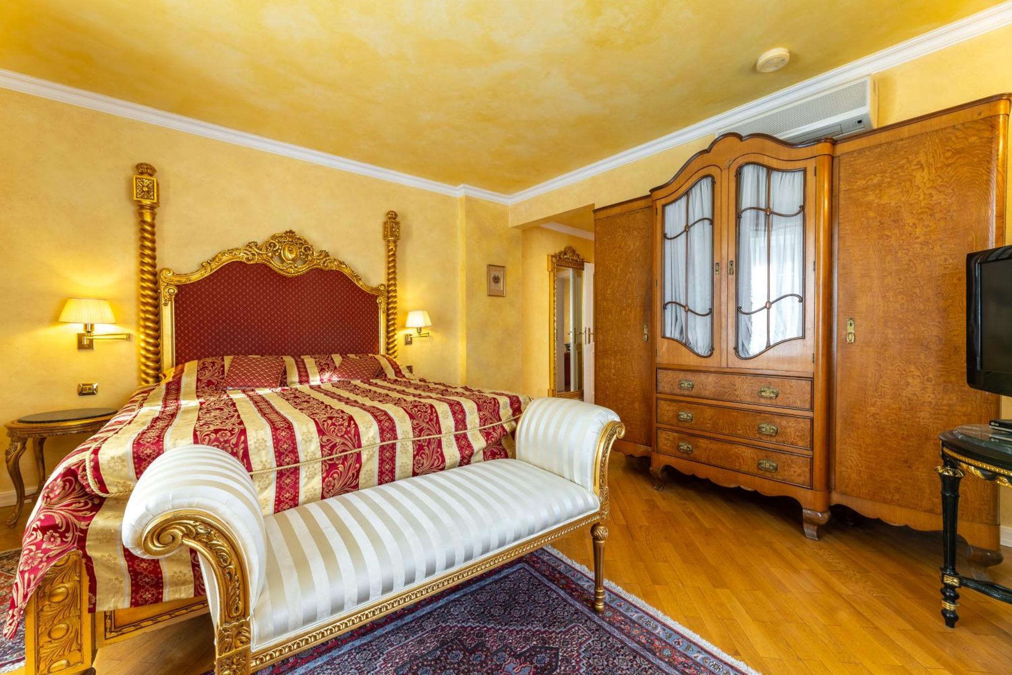 Nosticova Apartments Prague Bilik gambar